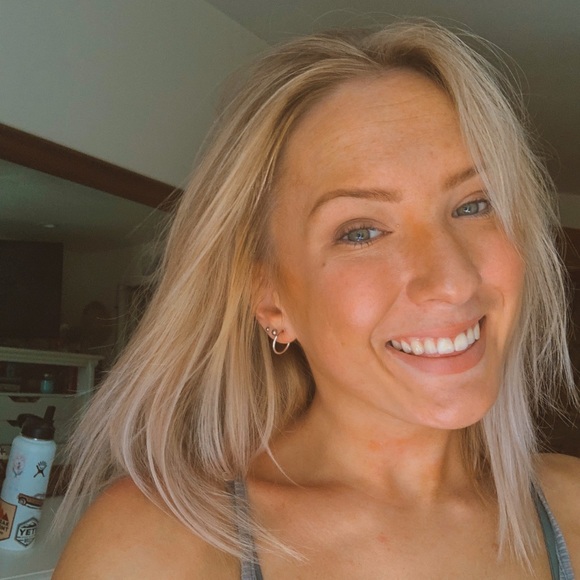 cara_brett